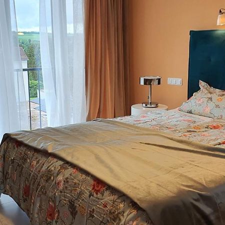 Appartamento Taunusblick Bad Camberg Esterno foto