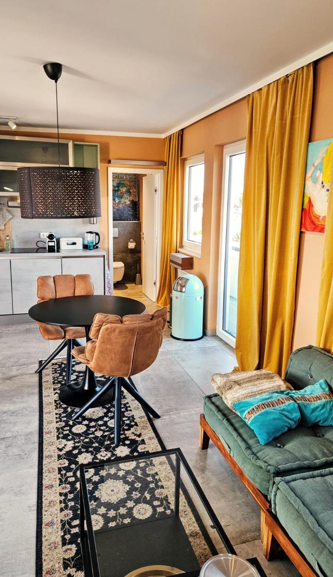 Appartamento Taunusblick Bad Camberg Esterno foto